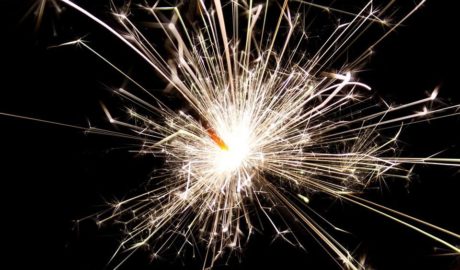 Get a FREE 6 Pack of Gold Sparklers at Phantom Fireworks!