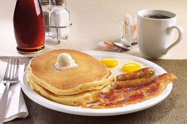 Denny's Salutes Military Heroes with Free Grand Slams for Veterans on Nov. 11