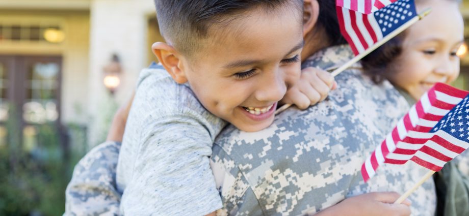 Food Lion Offers Discount on Groceries for Veterans Day