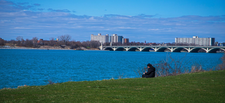 Belle Isle Park: A Free Summer Haven in Detroit, Michigan