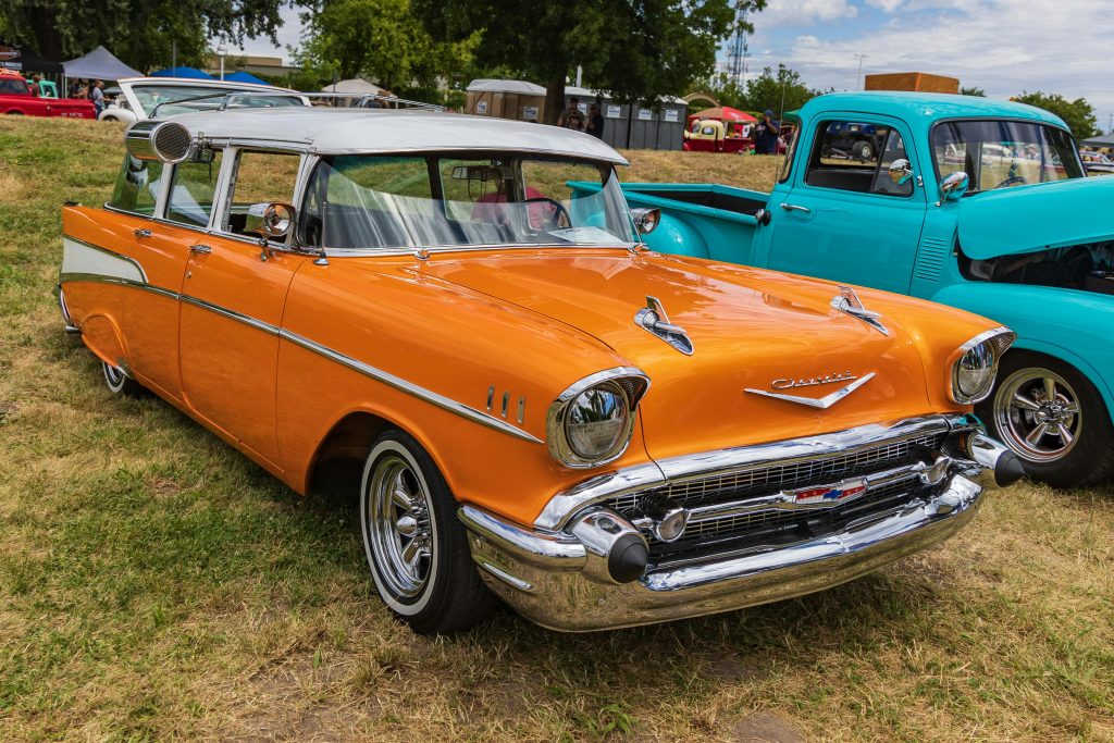 What is the history behind the woodward dream cruise detroit car show and its humble beginning