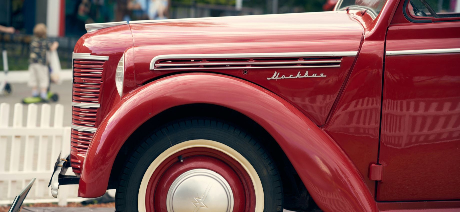 Woodward Dream Cruise 2026 Dates Route and Insider Tips